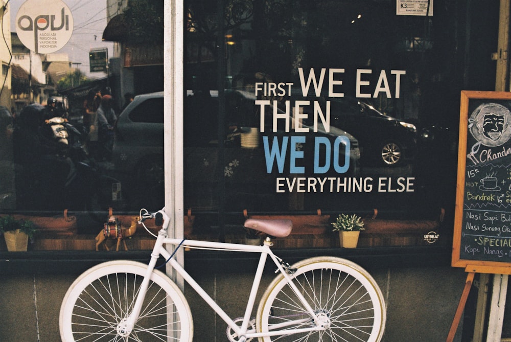 white commuter bike