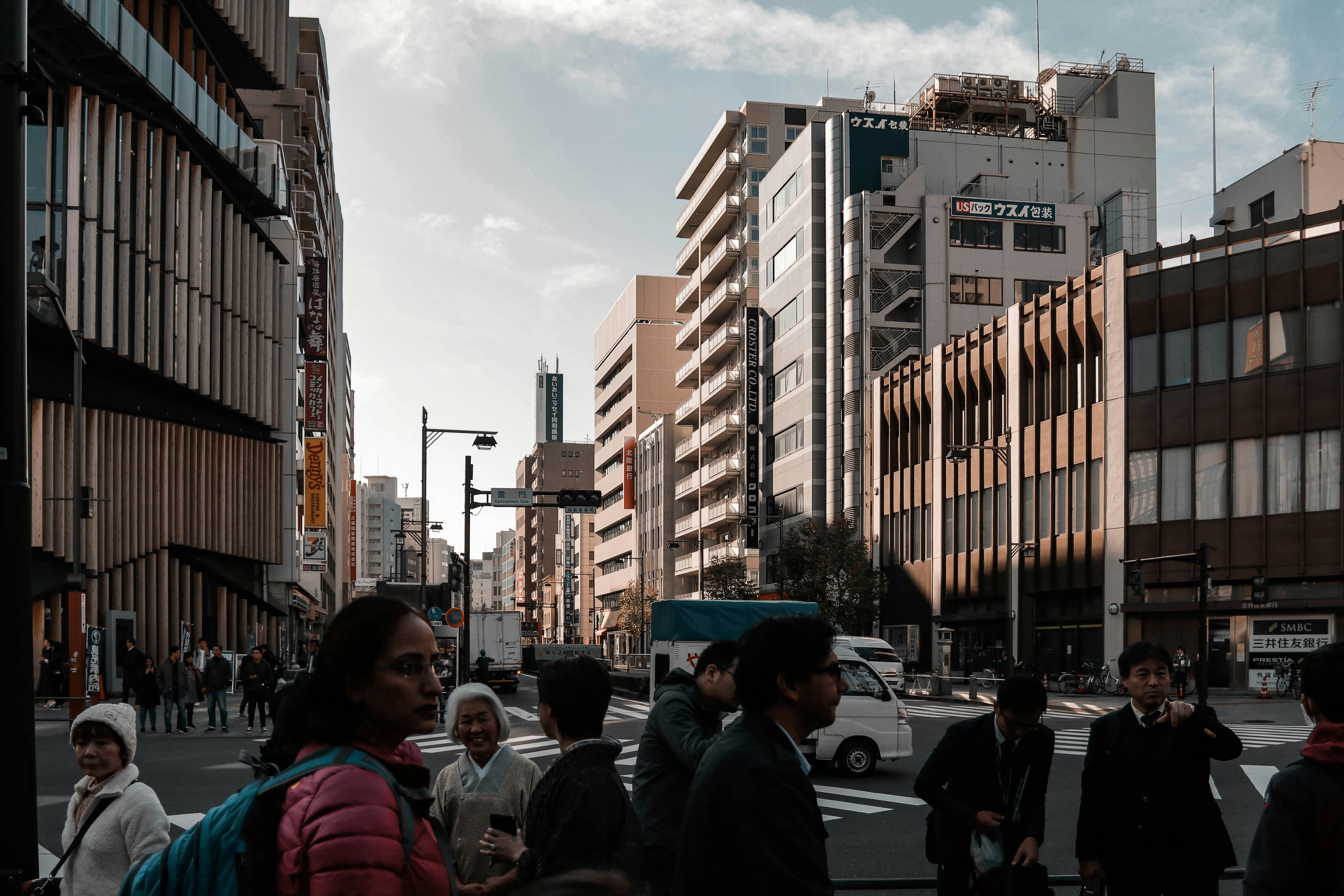 人口減少で都市は消滅？地方創生と移住促進政策の効果関連画像