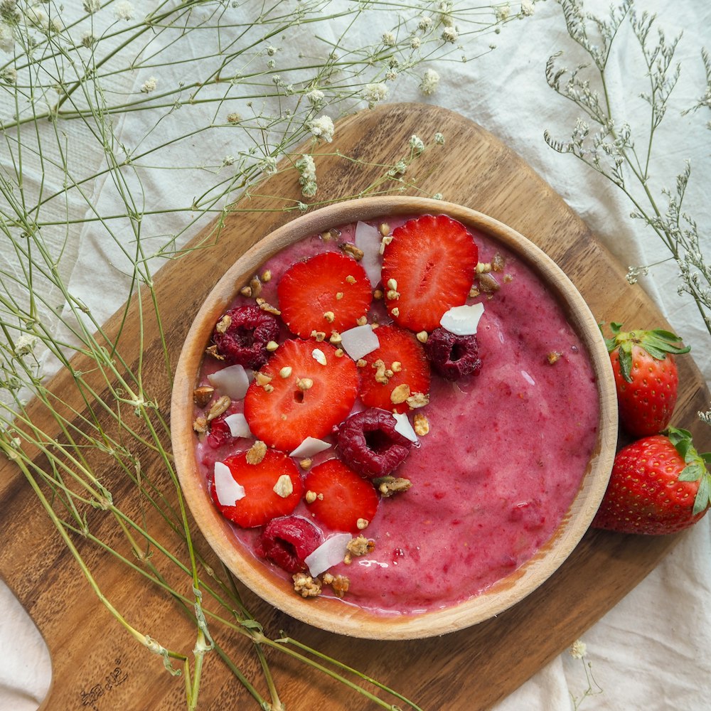 Erdbeeren in Schüssel