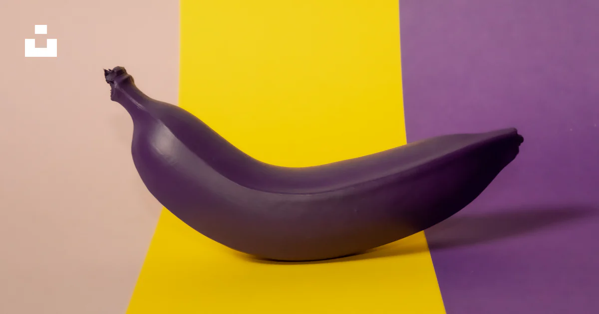 Un fruit de banane violette photo – Photo Jaune Gratuite sur Unsplash
