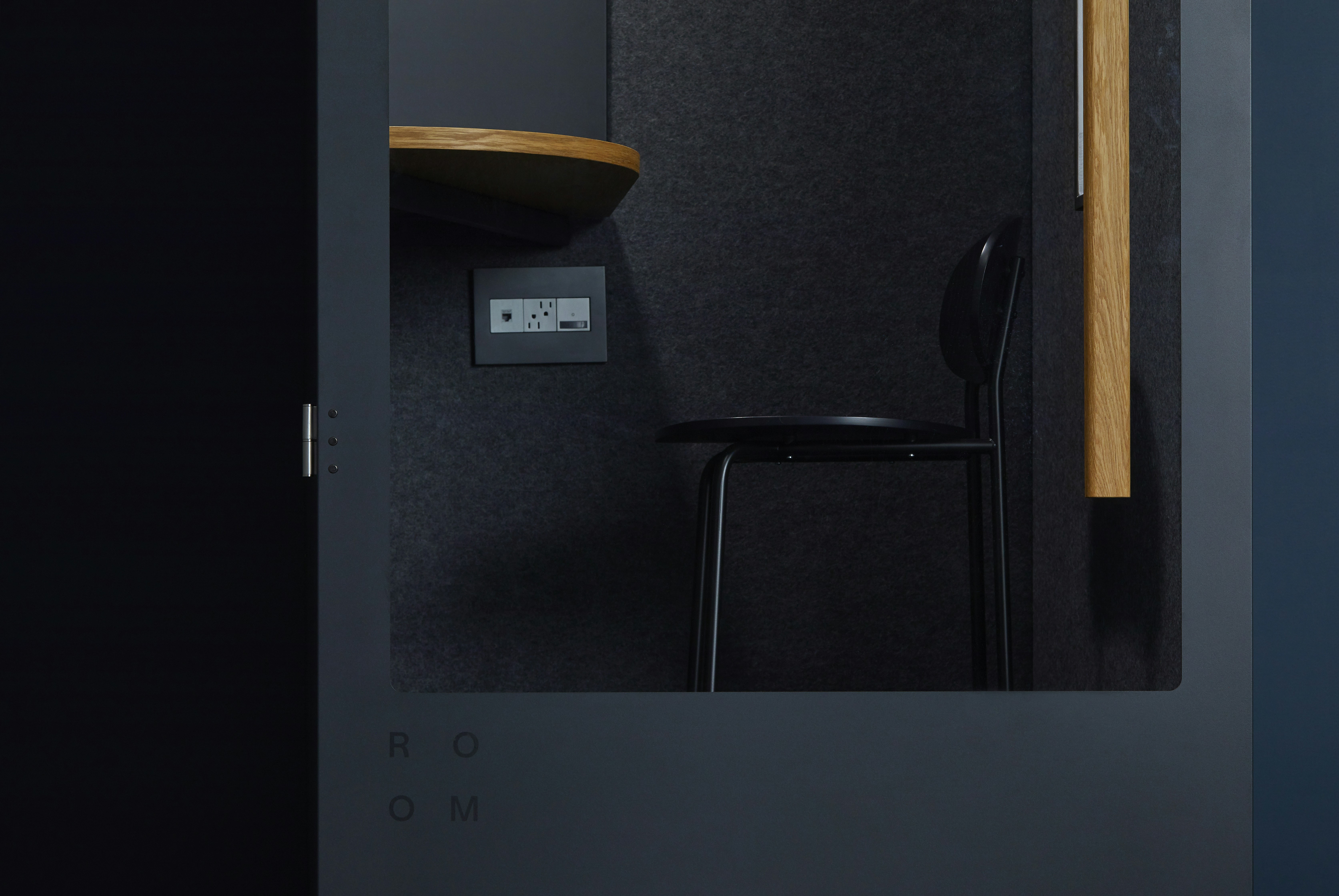 How To Soundproof A Bedroom From Outside Noise?