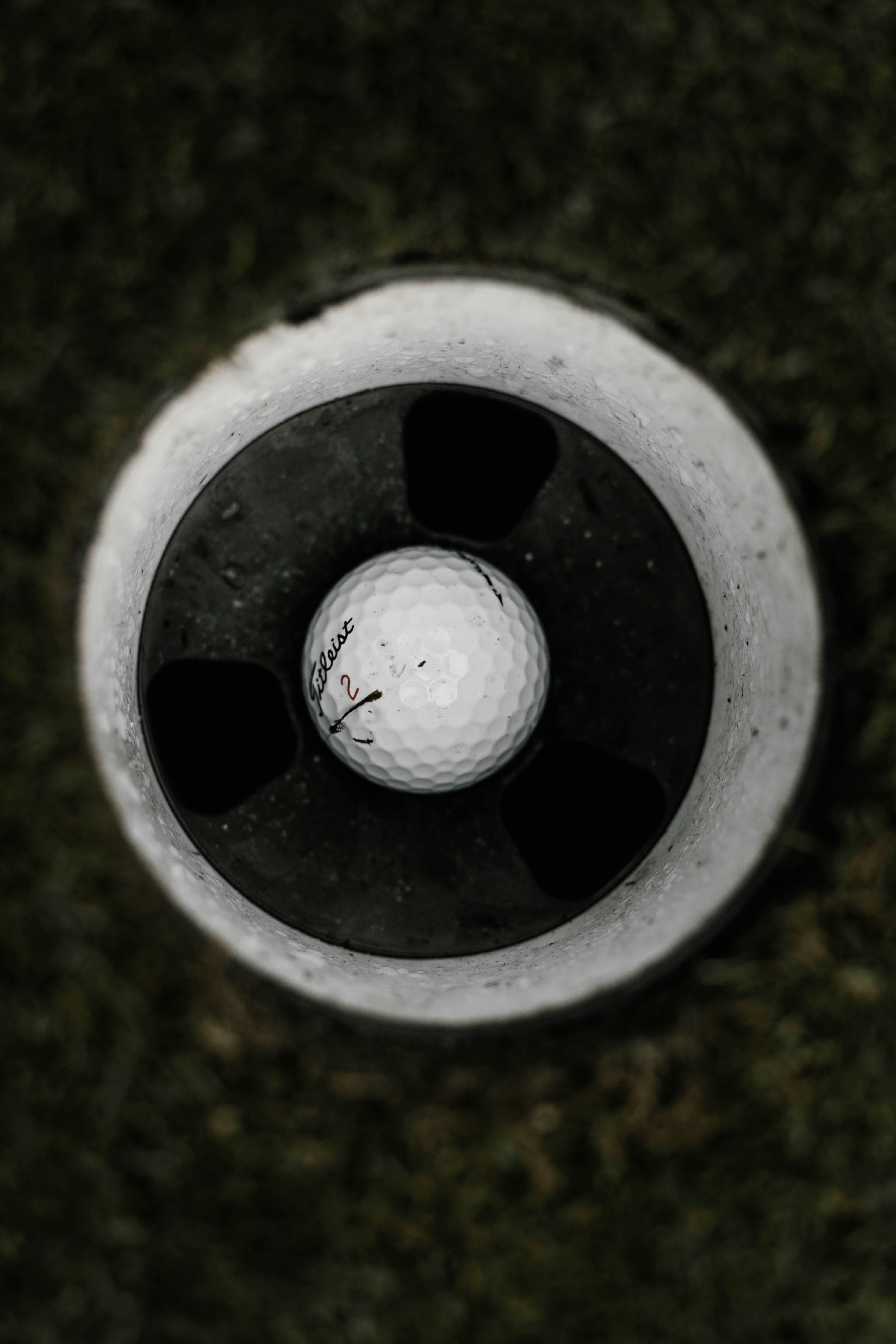 Choose from a curated selection of grey wallpapers for your mobile and desktop screens. Always free on Unsplash.