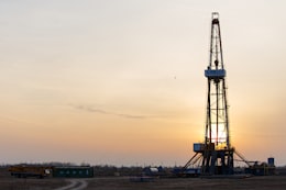 Murphy Oil Receives Strong Buy Rating as Truist Securities Raises Price Target