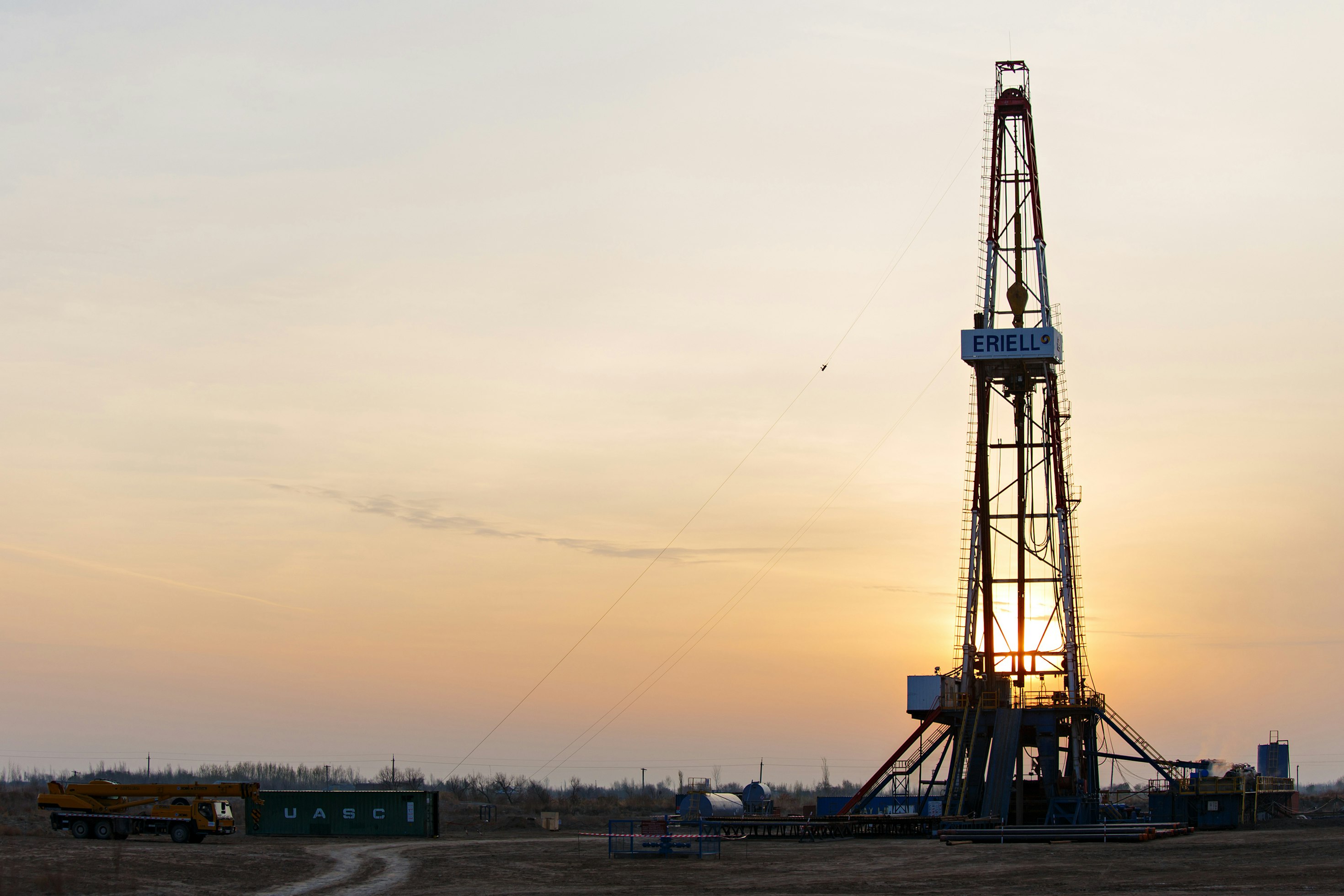 An ERIELL oil rig (WORKSITE Ltd. via Unsplash)