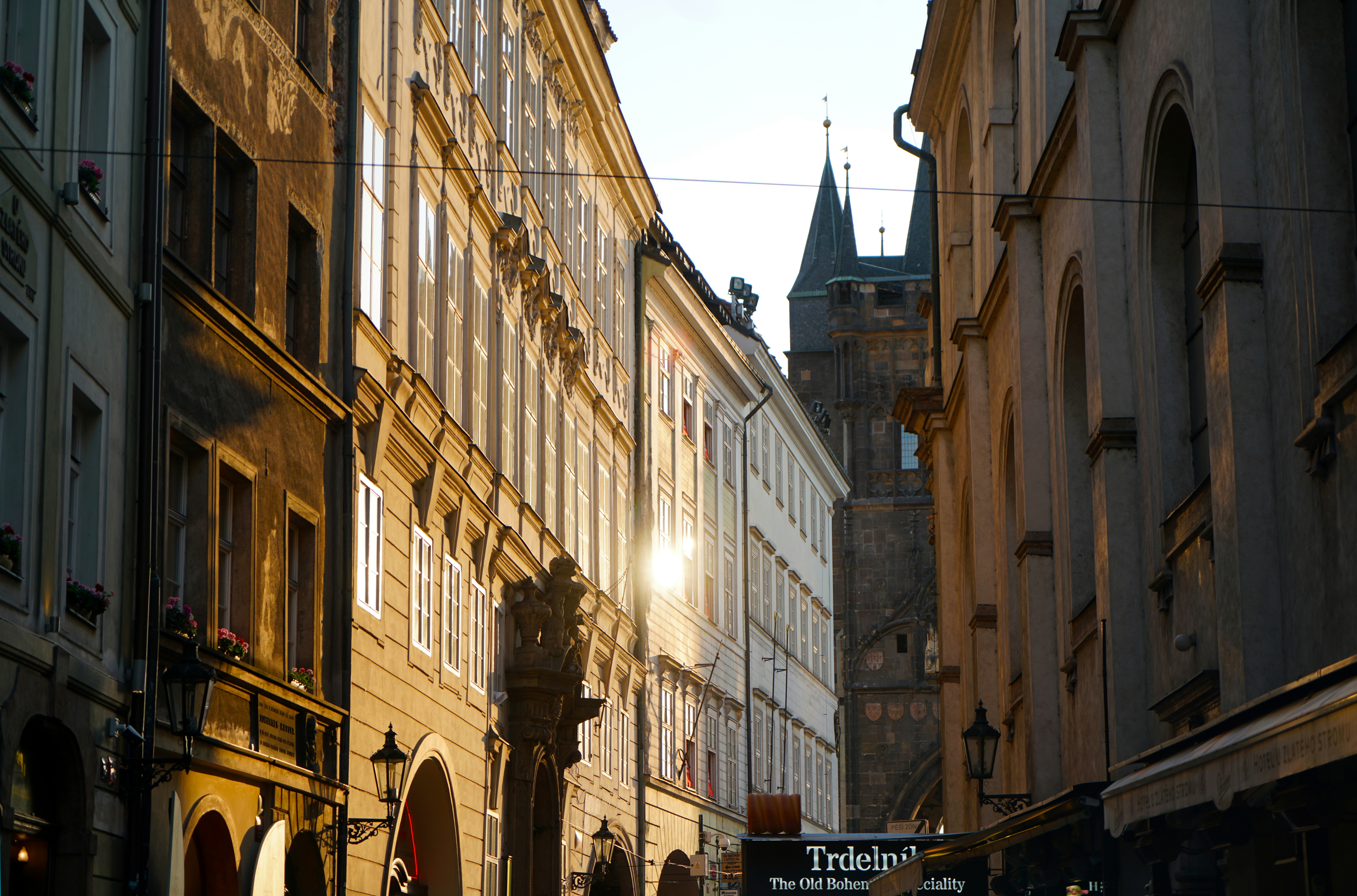 Photo by tim0at0unsplash