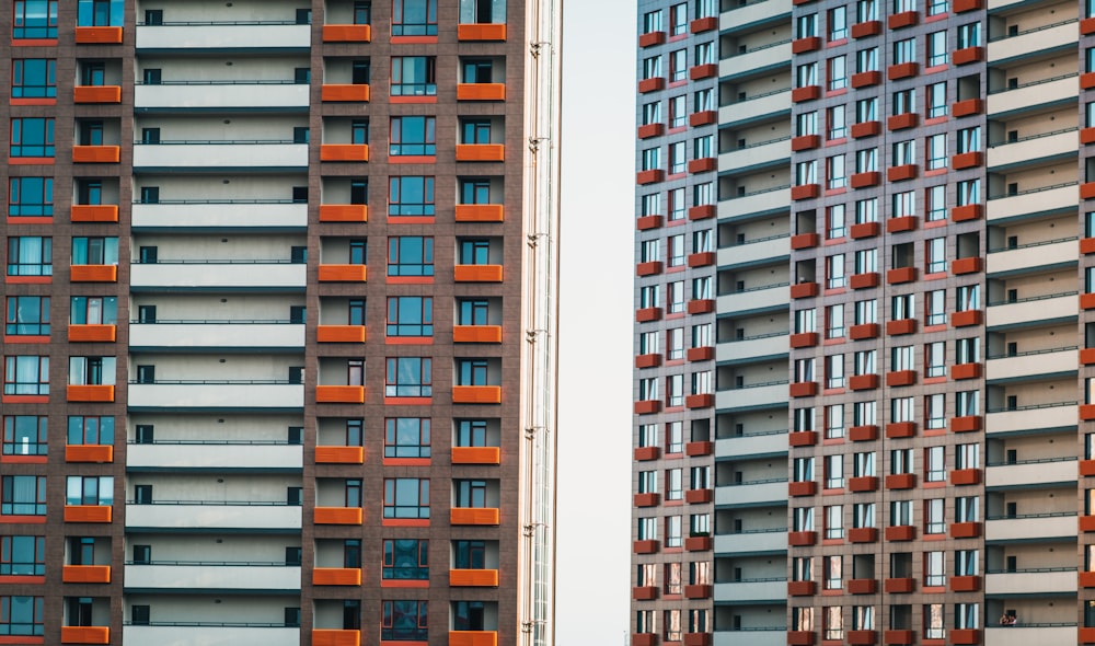 brown concrete building