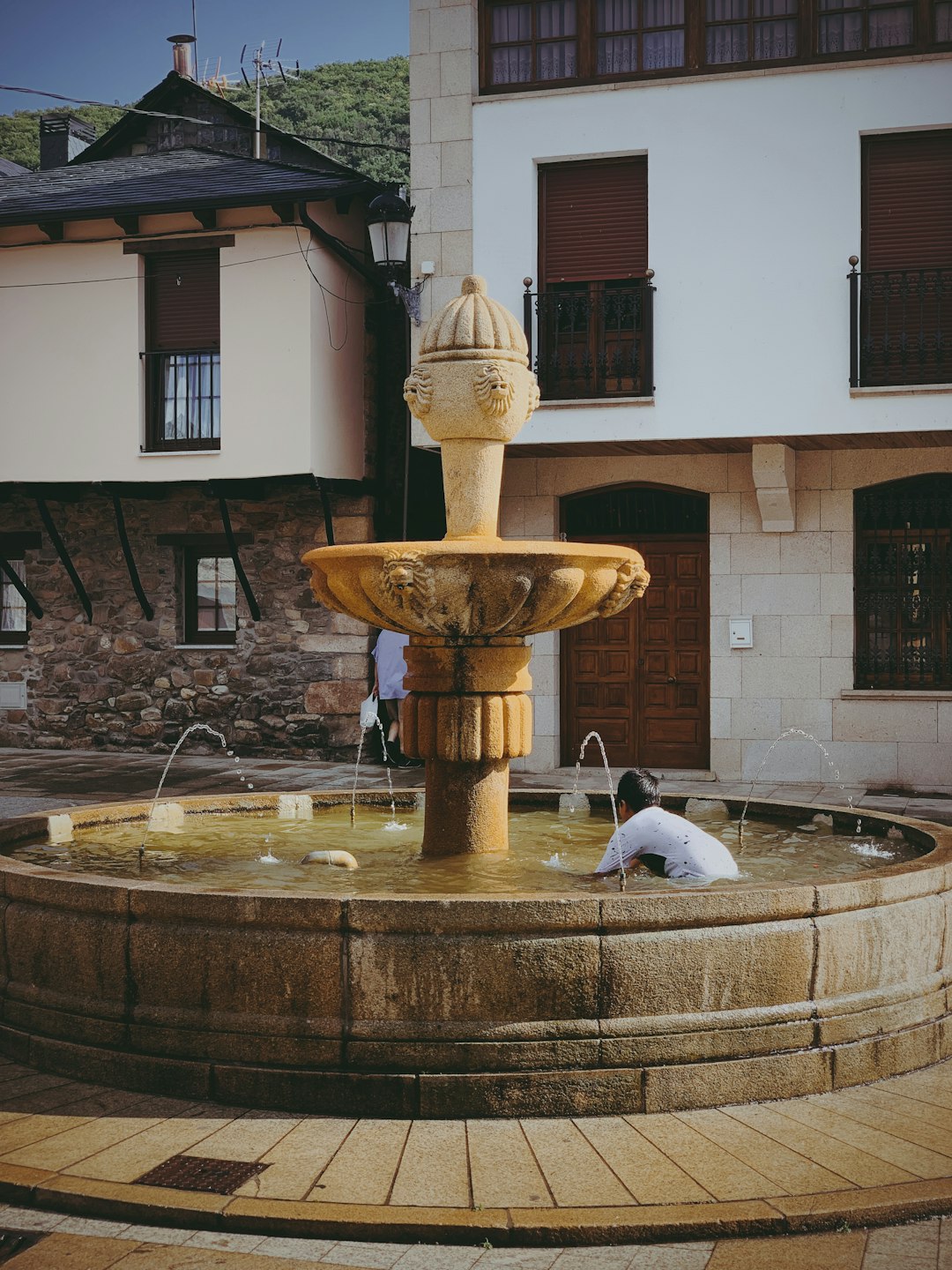 brown and beige fountain
