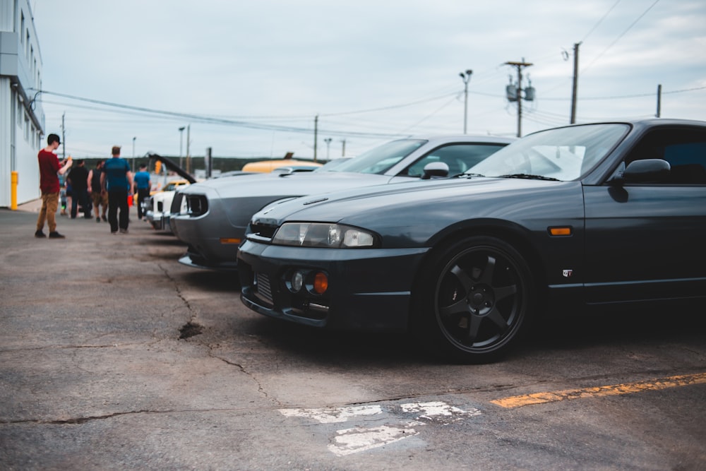 black car close-up photography