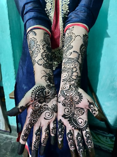 Easy mehndi designs