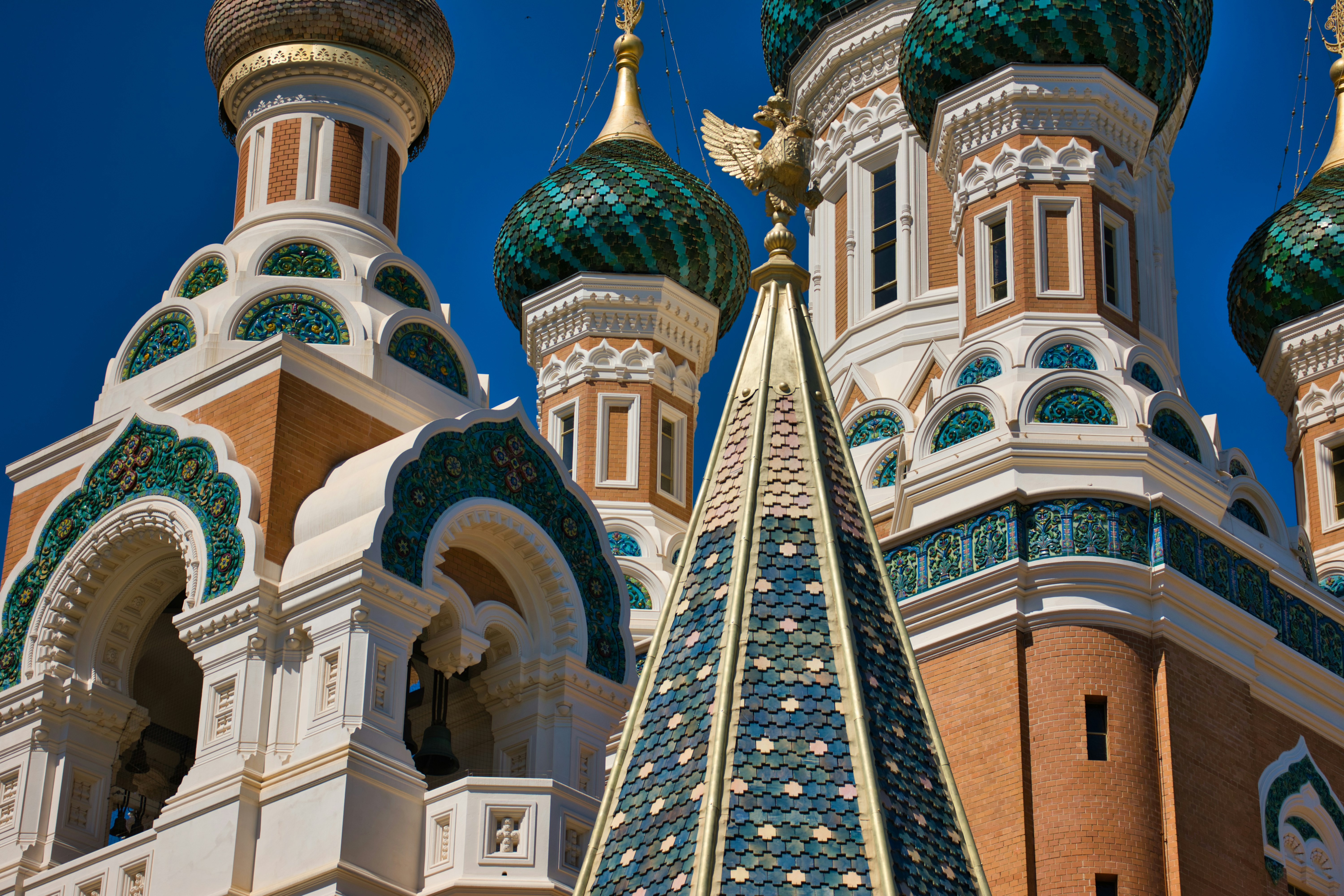 brown concrete building during daytime