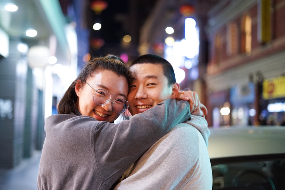 woman hugging man