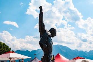 man statue