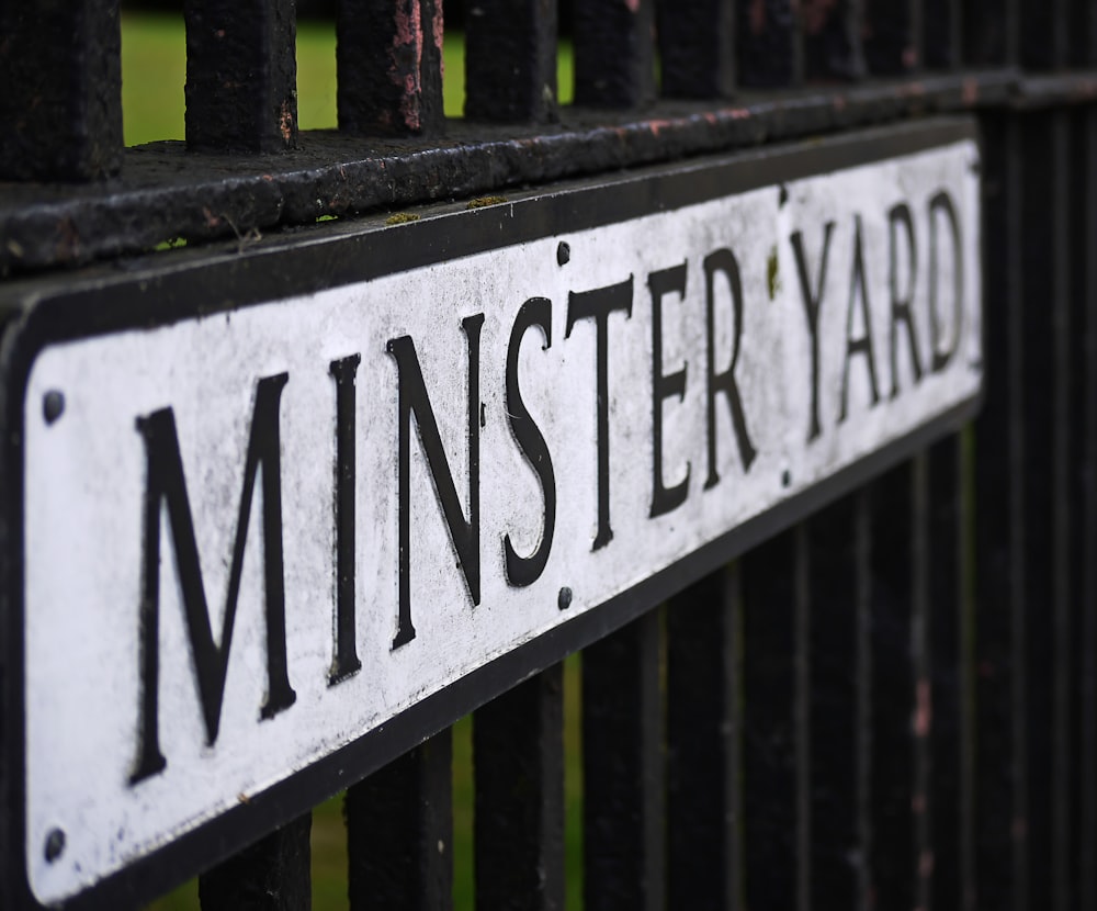 Minster Yard signage