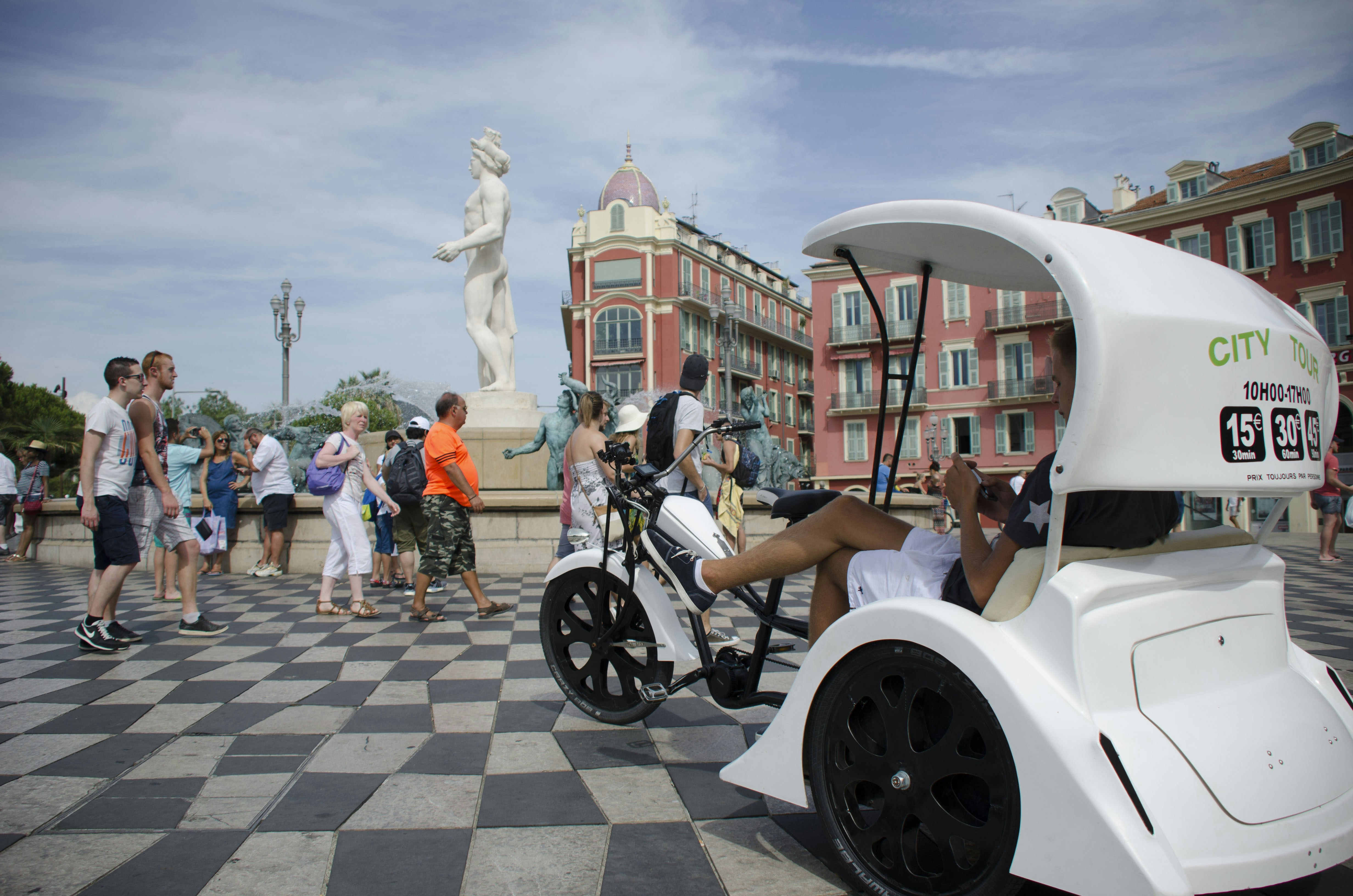 7 Market Predictions for Eco-friendly Electric Motorcycles in 2026