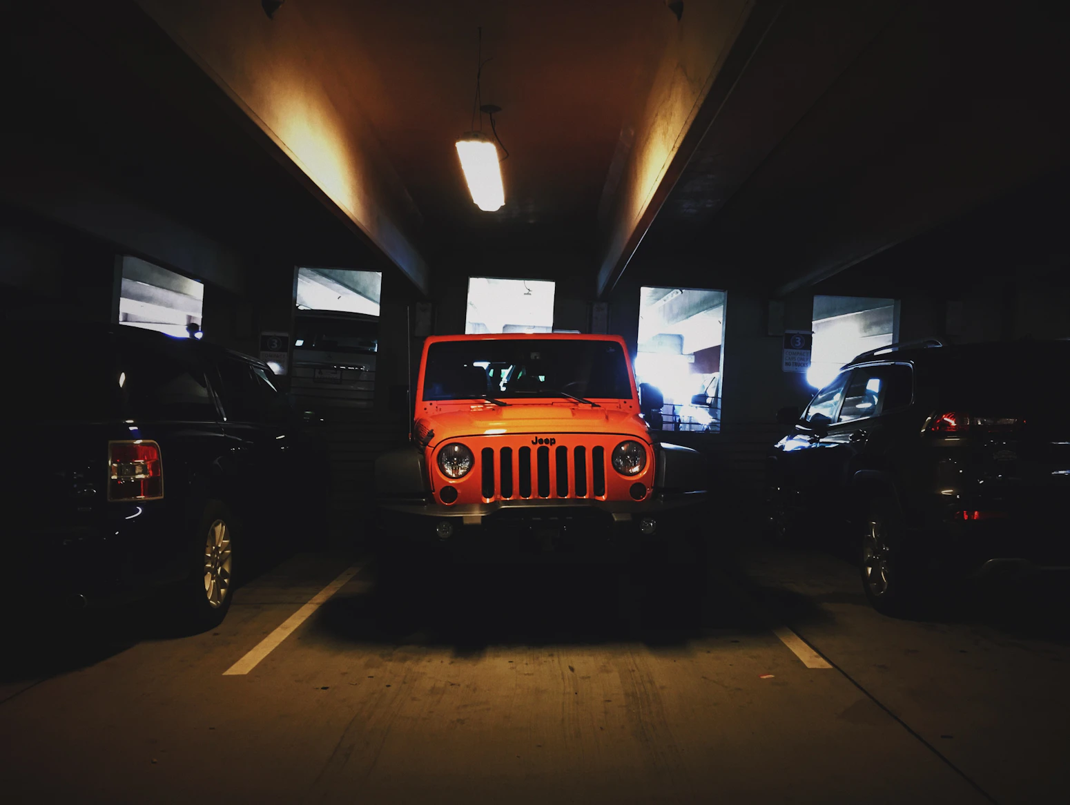 Aperçu photographique illustratif de 4×4 & véhicules de caractère