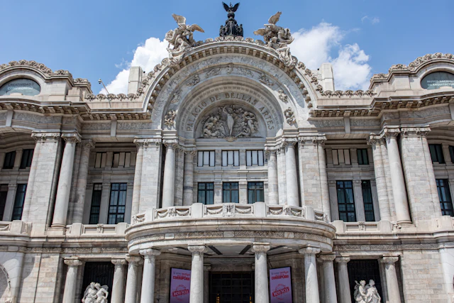 Mexico City in 4 days: history, food and neighborhood routes, travel inspiration