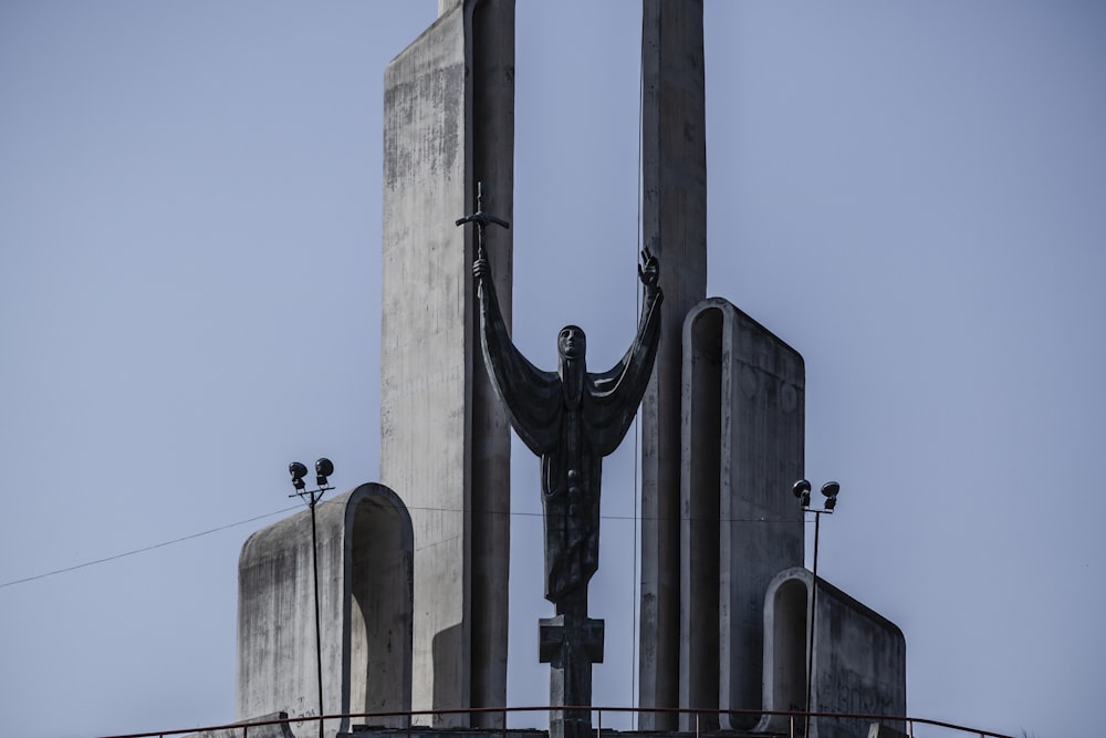 black statue during daytime