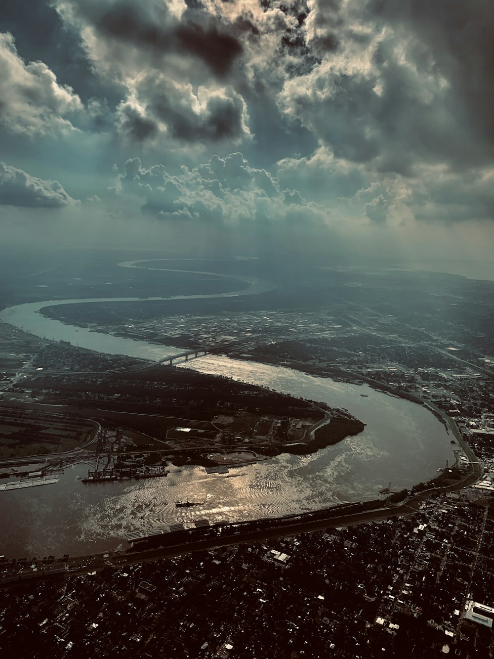 aerial photography of city buildings