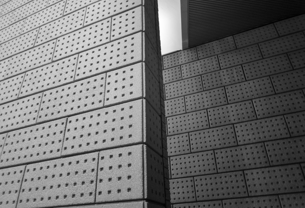 회색 콘크리트 벽