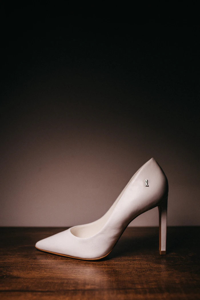 White pointed-toe stiletto