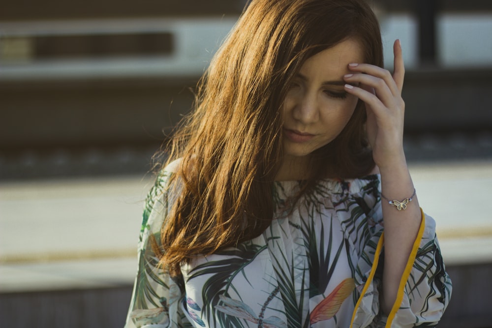 woman on selective focus photography