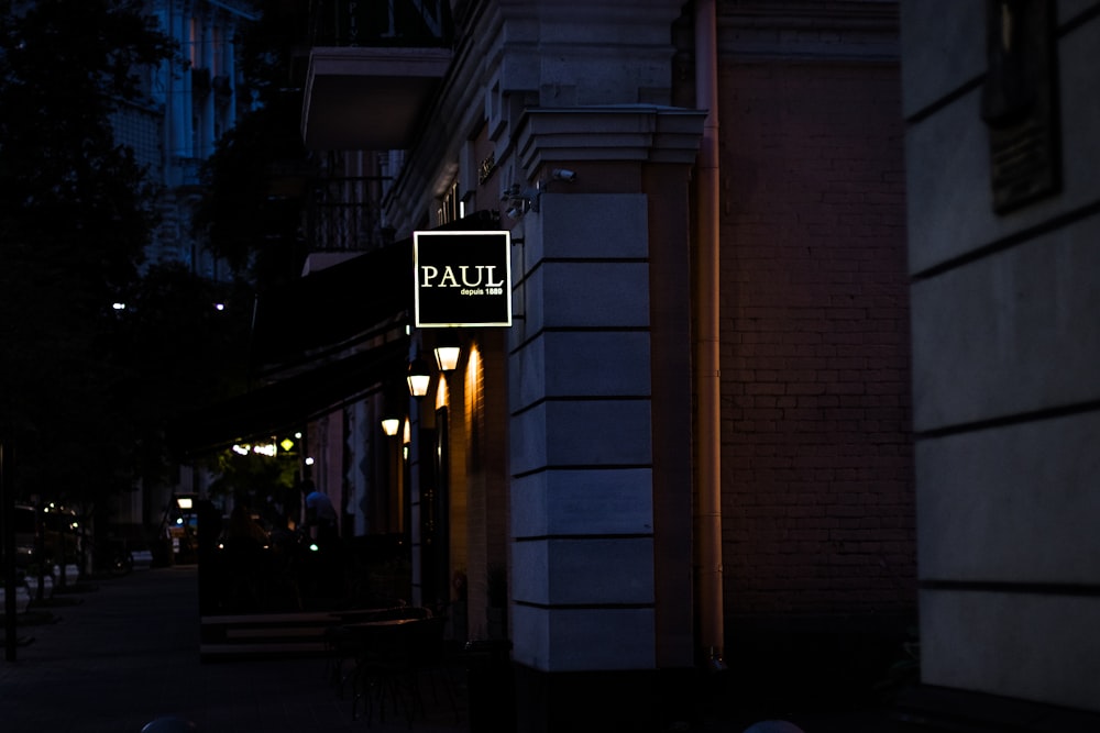 Paul signage