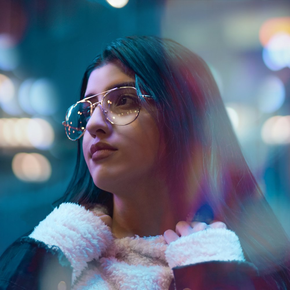 woman wearing eyeglasses