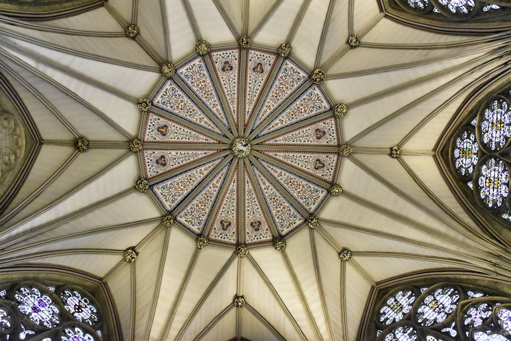 brown ceiling close-up photography