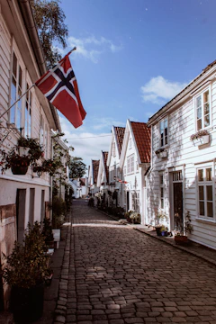 selective photography pf Norway flag during daytime