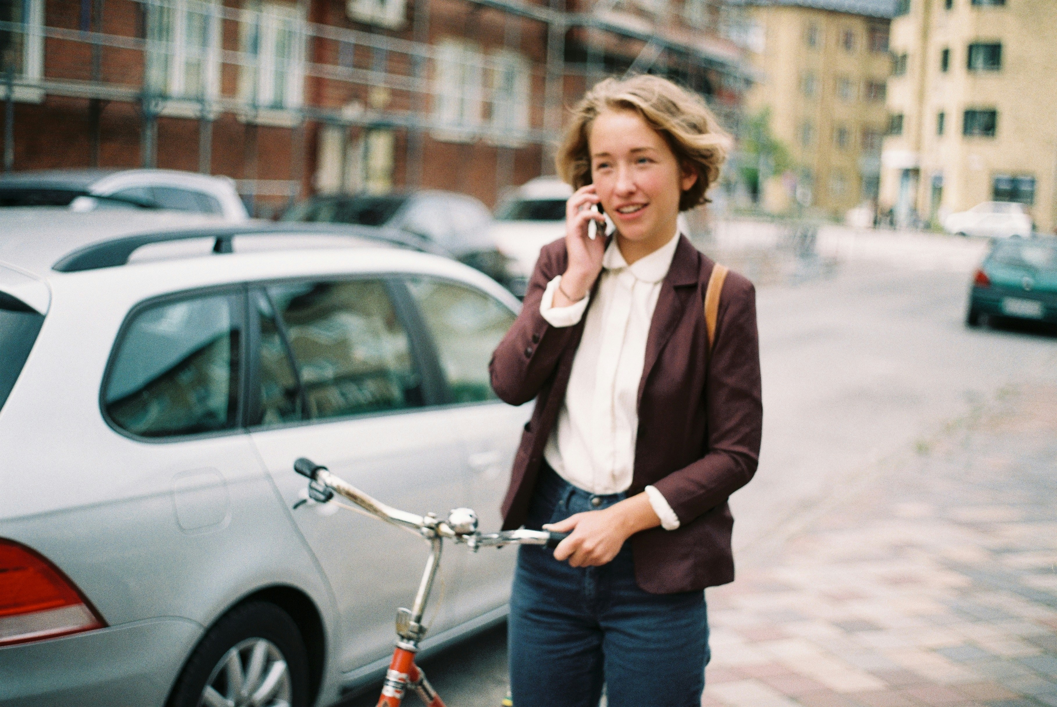 自転車　クロスバイク　女性　おすすめ　販売店　購入　自転車店