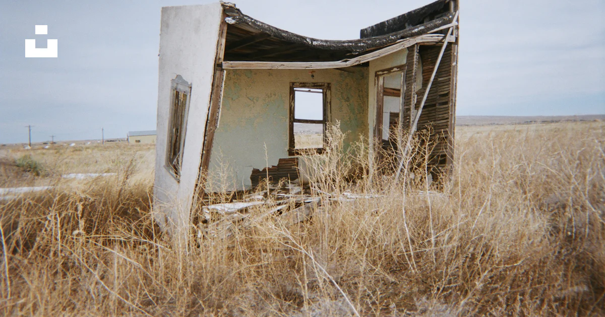 Wreck house photo – Free Building Image on Unsplash