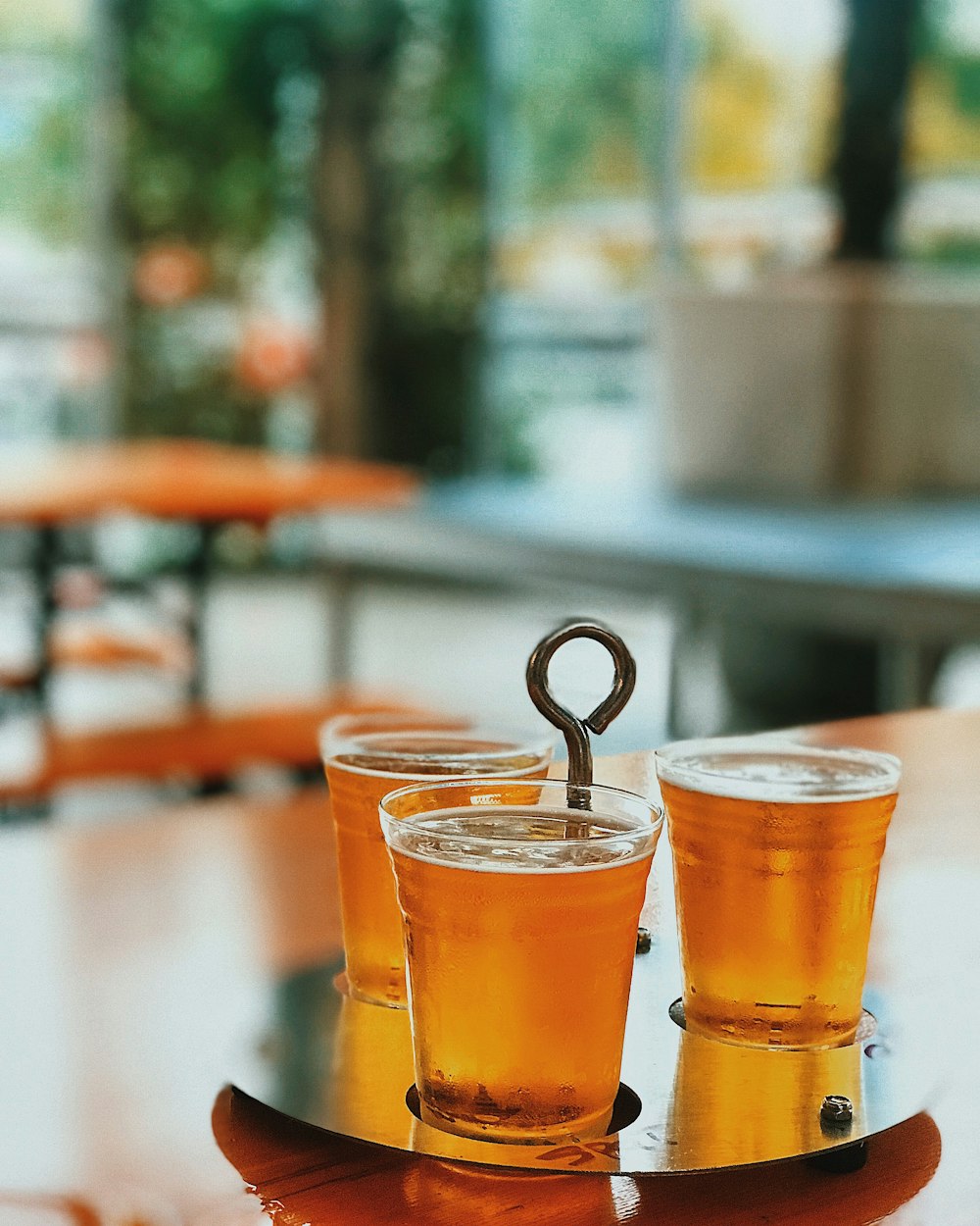 Cerveza en tres vasos