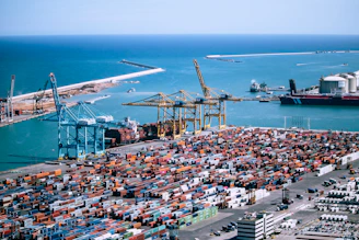 aerial view photo of freight containers