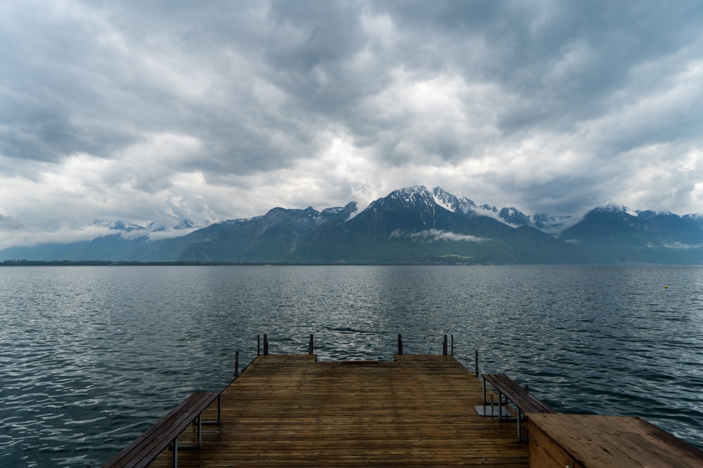 no vehicles at the dock during daytime