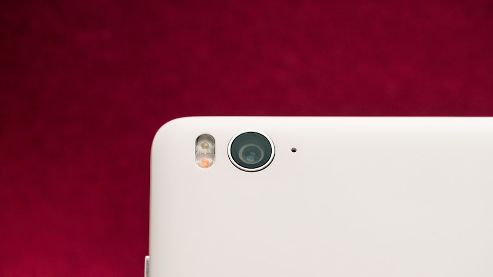 white Android smartphone camera close-up photography