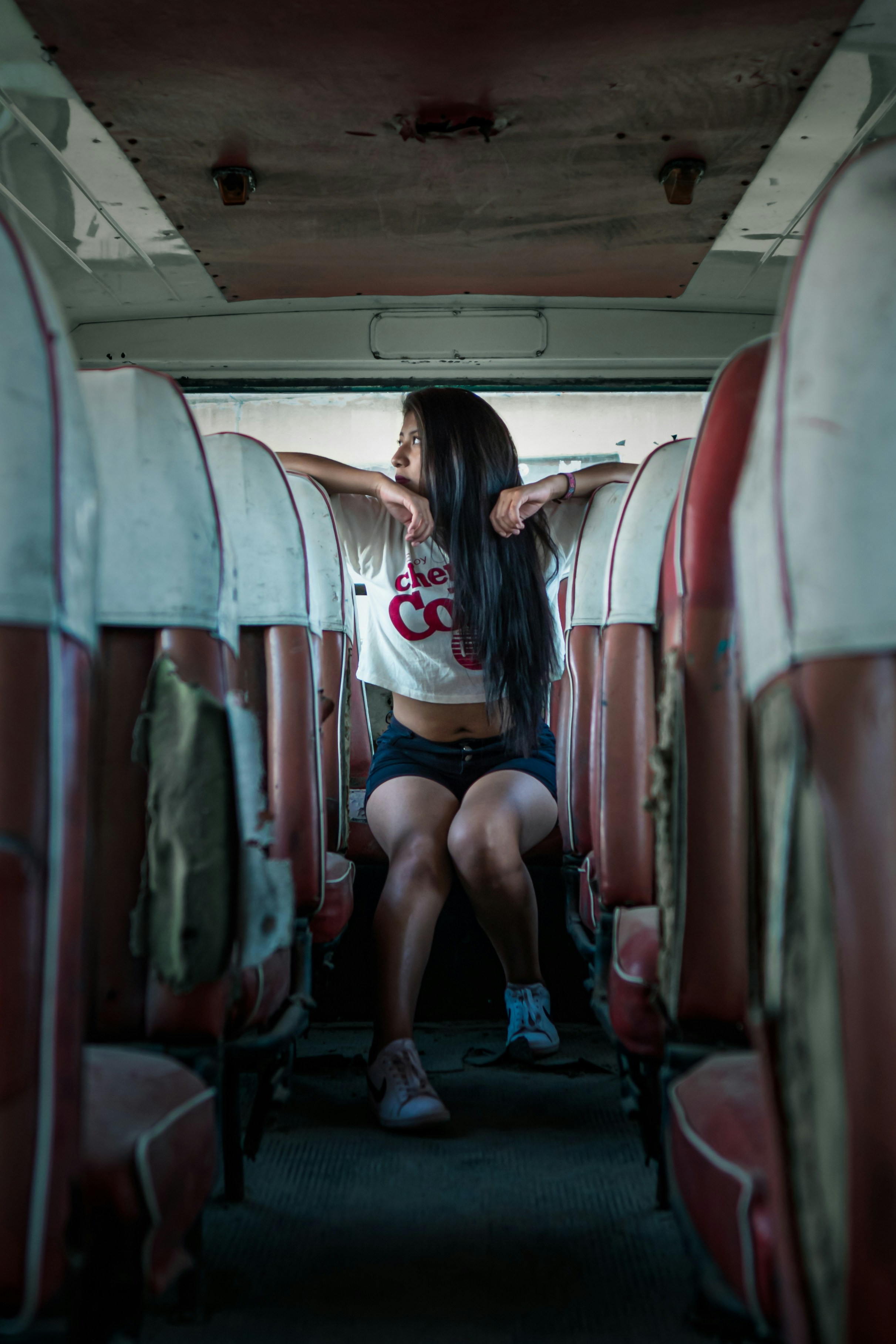 Woman sitting inside bus photo – Free Woman Image on Unsplash