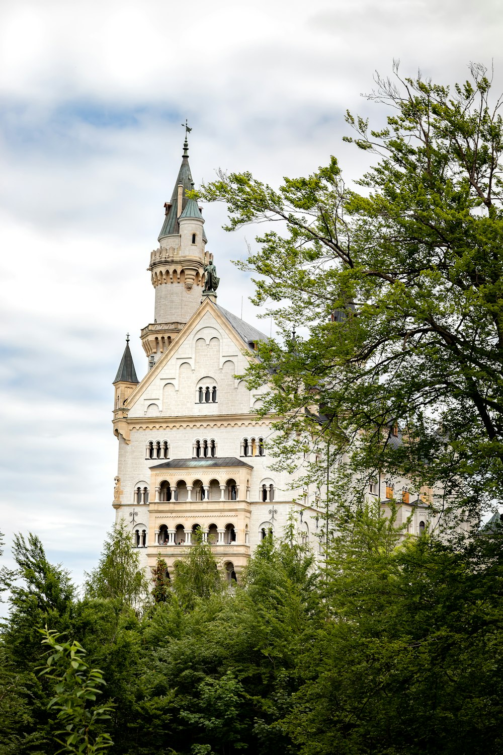 white and gray castle