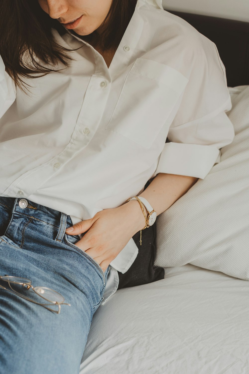 woman wearing white blouse