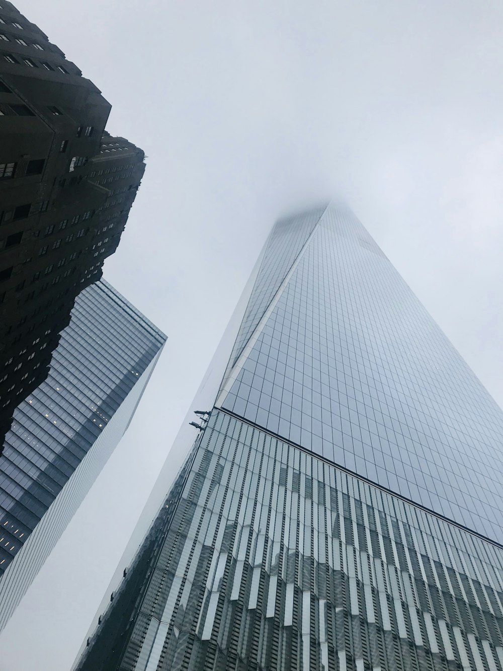 grey concrete high rise building