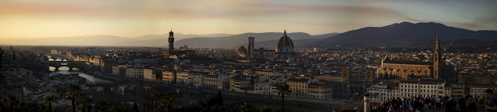 Paesaggio urbano durante l'ora d'oro