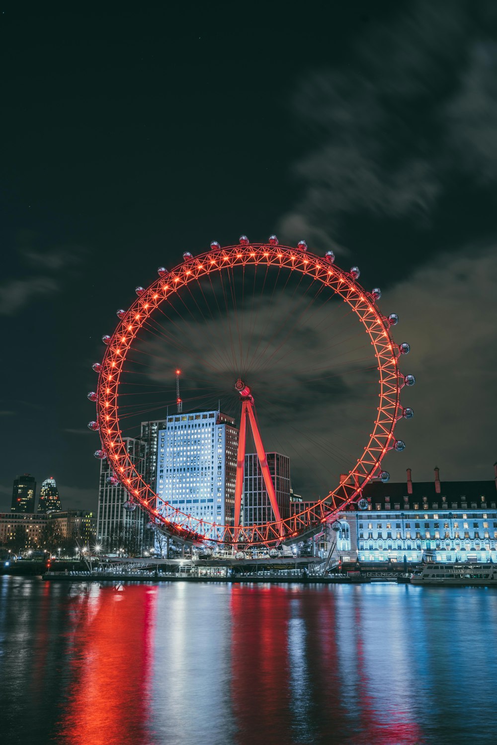 London Eye during night time