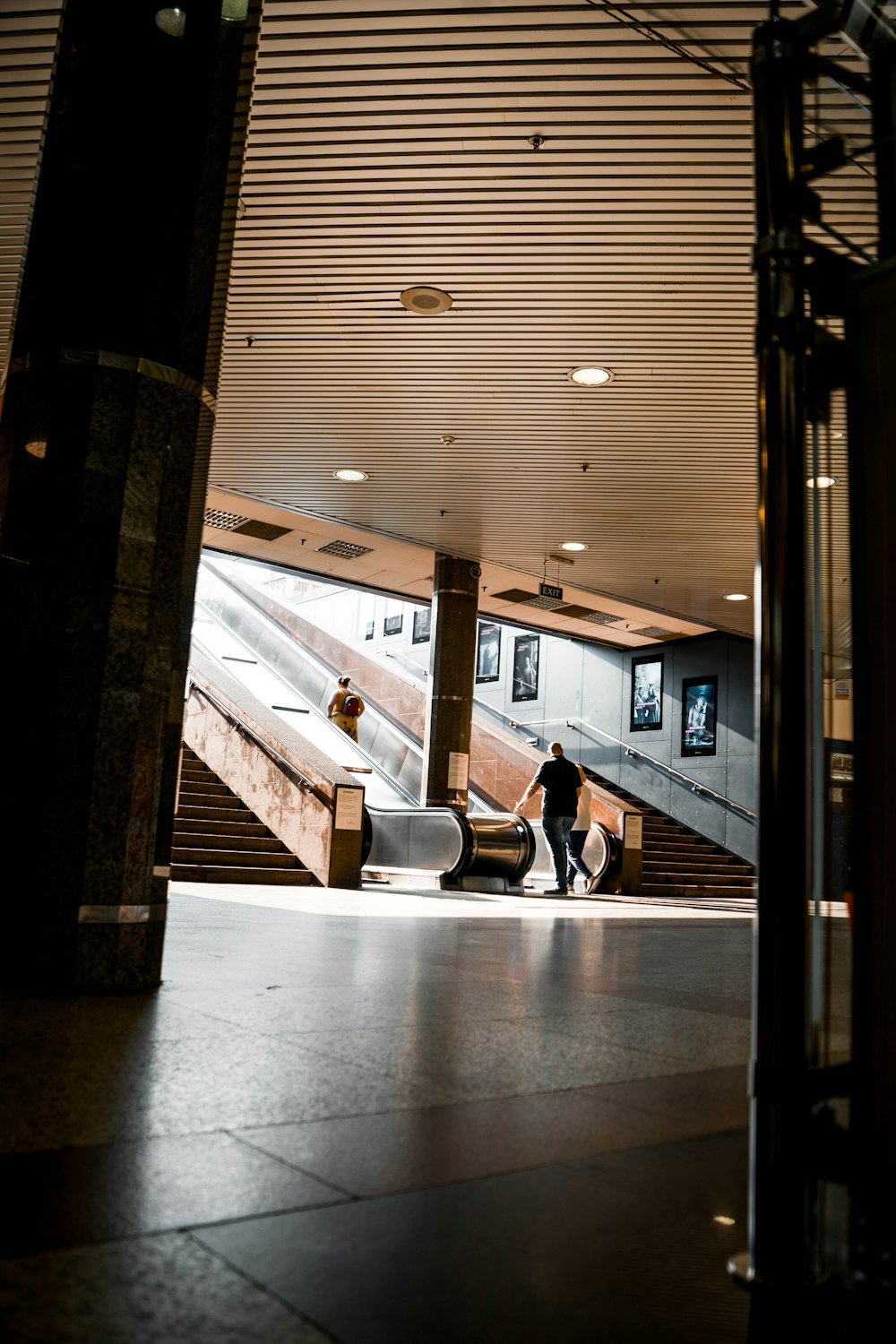 ベージュの天井