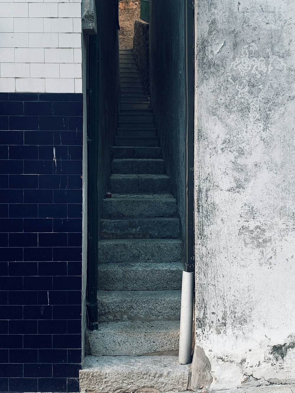 gray concrete stairs