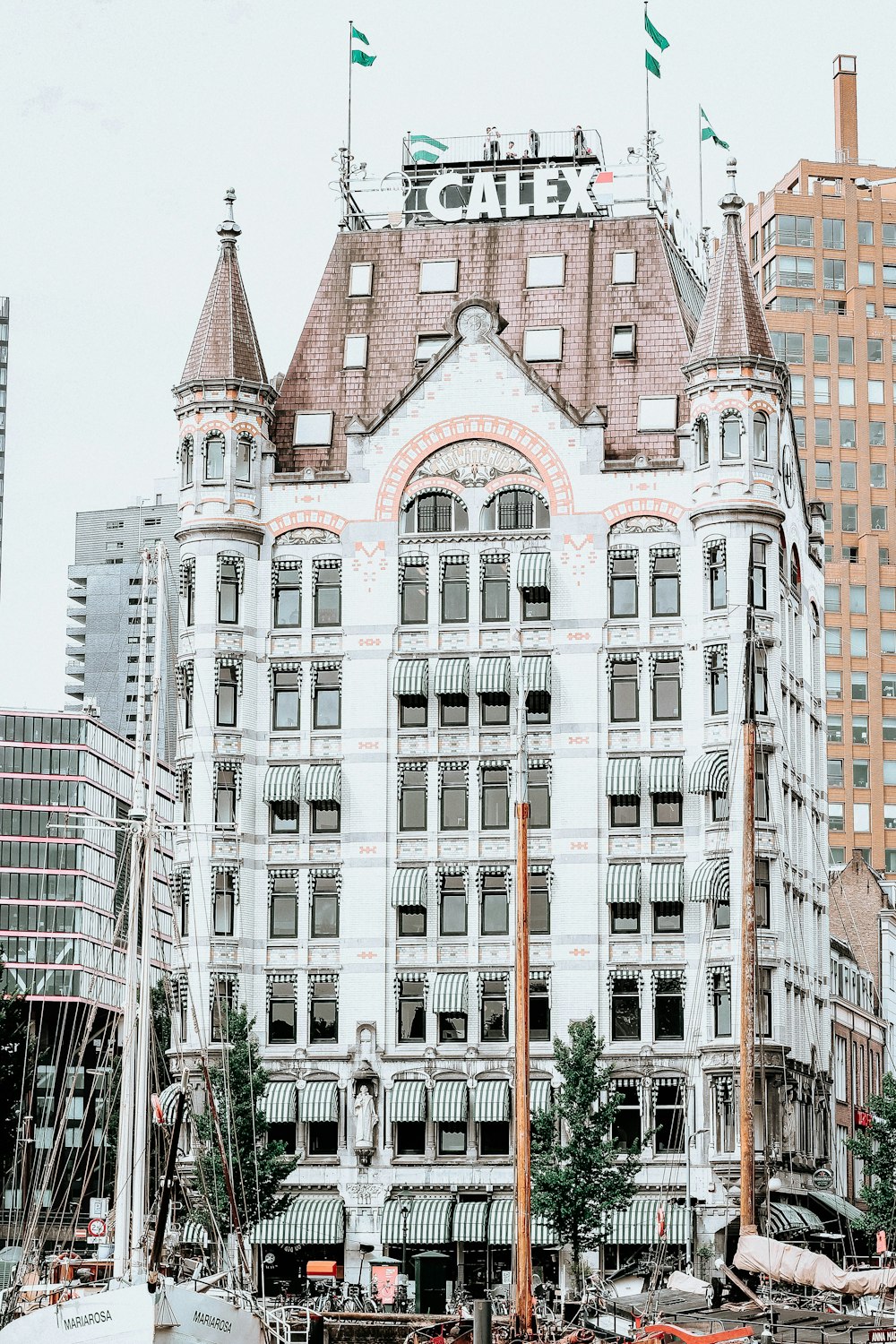 a large white building with lots of windows