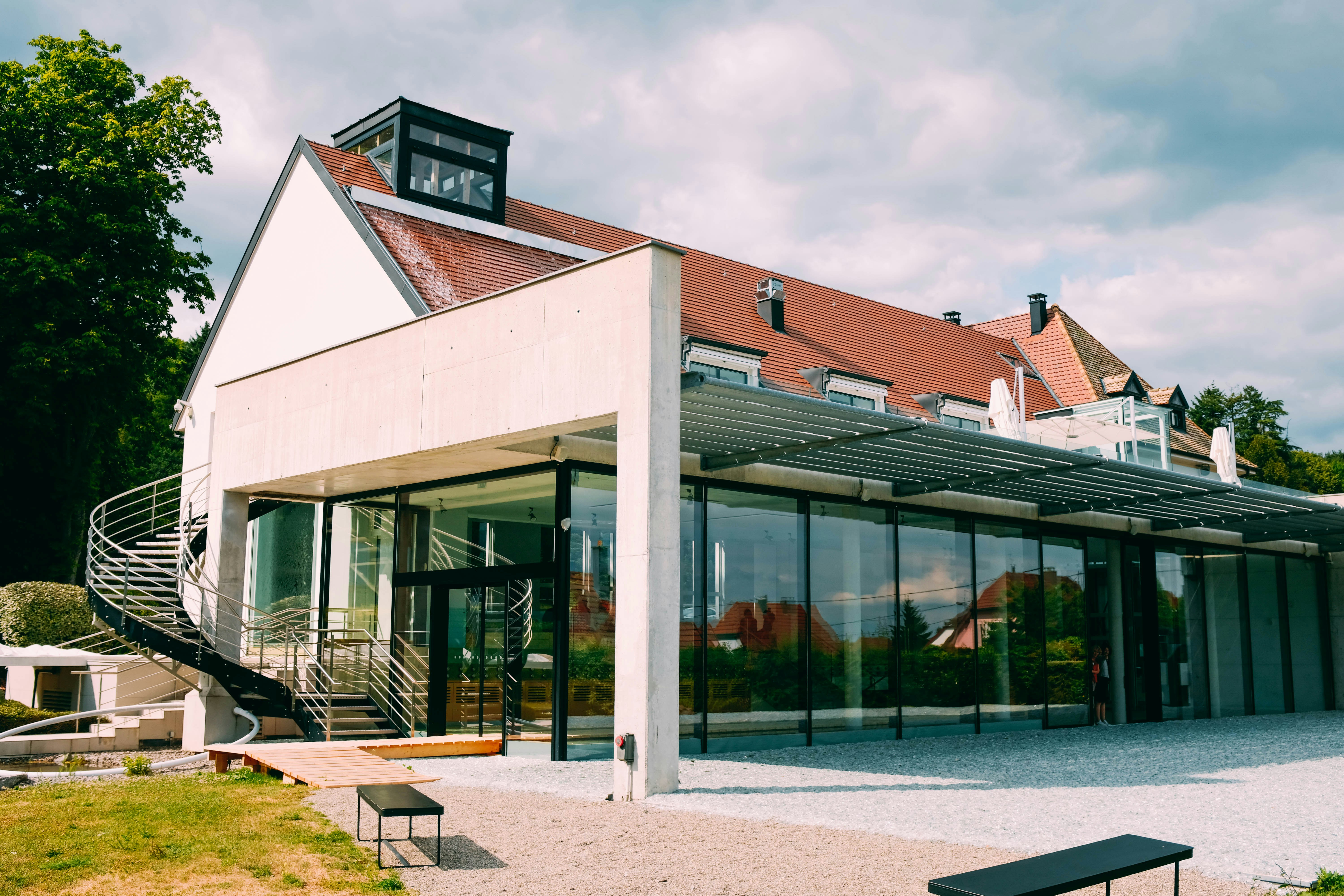 Photo by adrienolichon