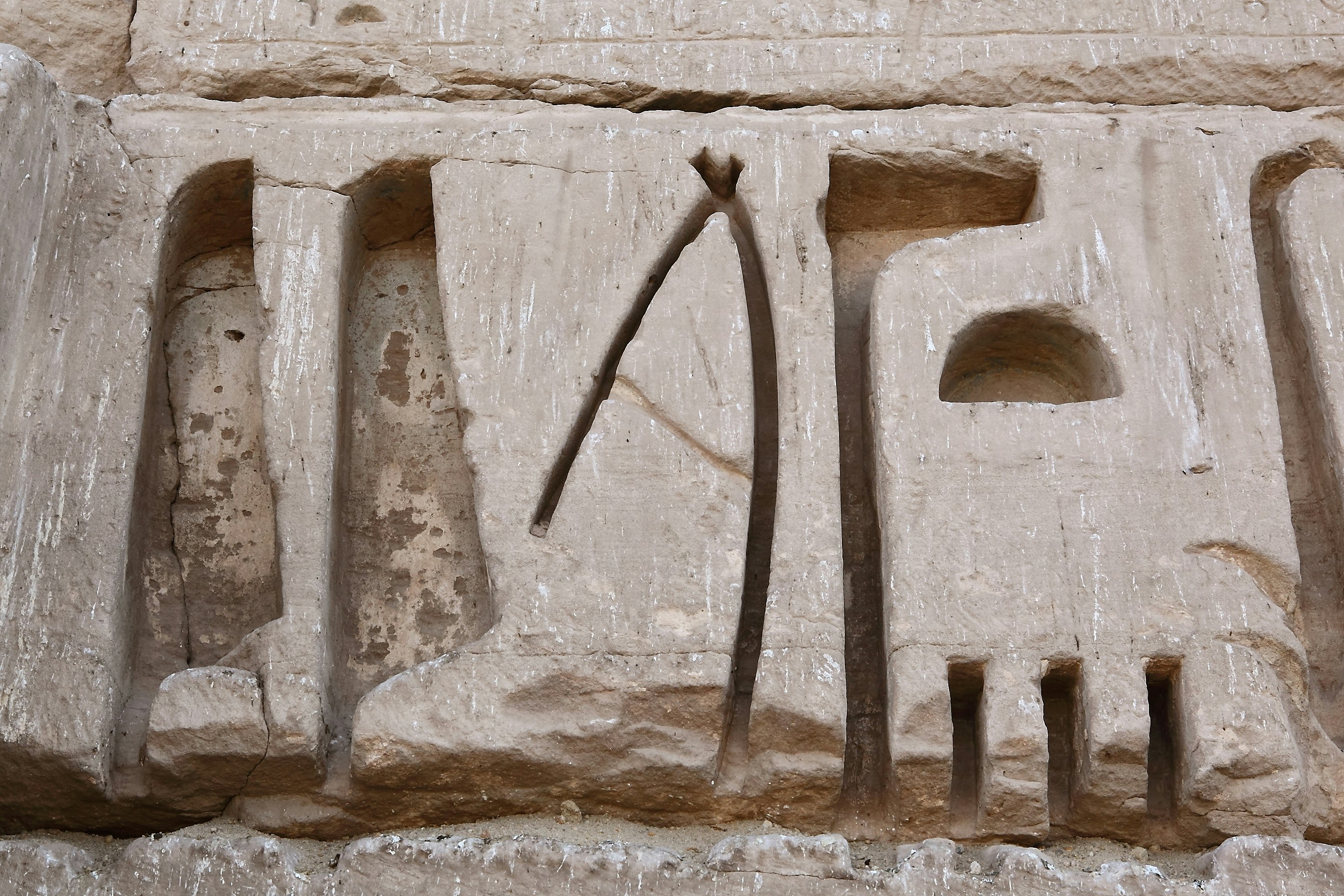 Traces of Early Humans Beneath the Surface (image credits: unsplash)