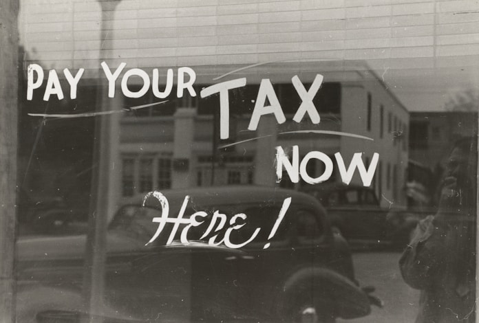Sign, Harlingen, Texas.1939. Photographer Lee Russell