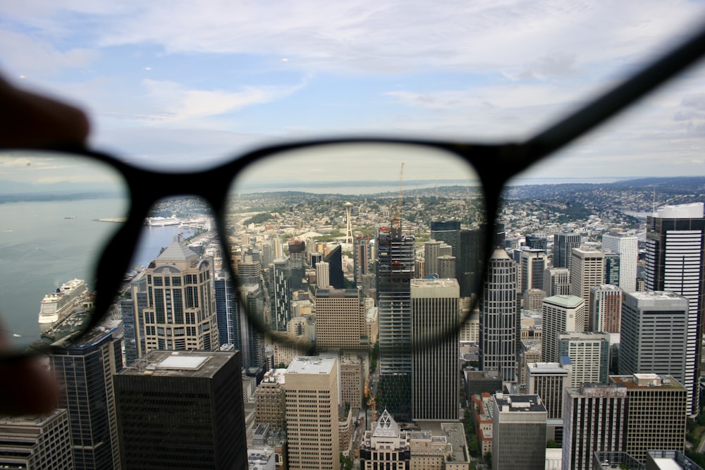 black framed eyeglasses