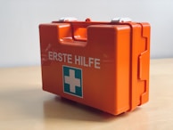 orange Erste Hilfe med kit