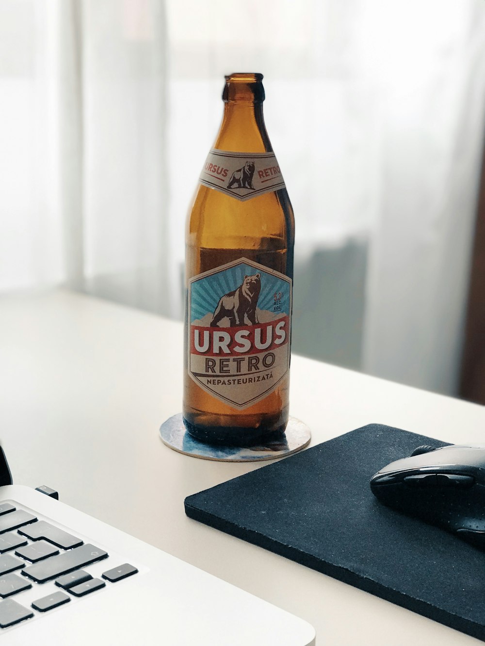 Ursus Retro bottle photo – Free Beer Image on Unsplash